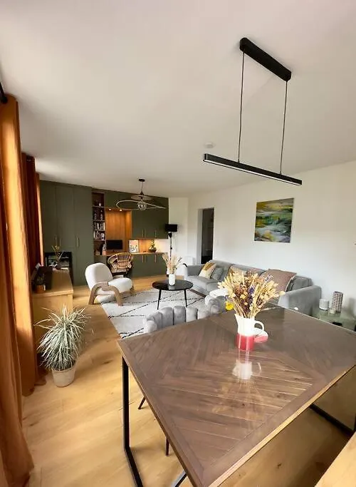 Appartement Charmant - Batignolles/Montmartre Paris Apartment